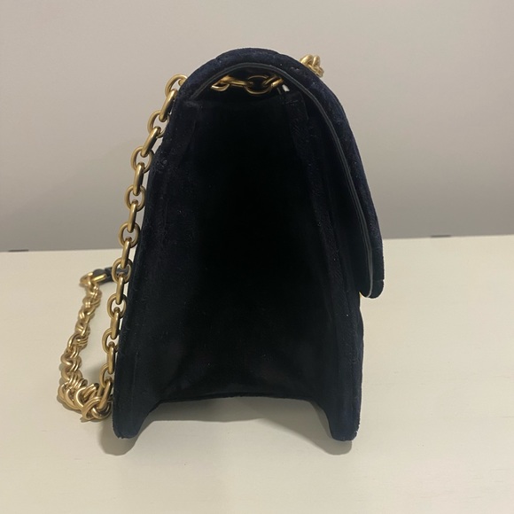 Salvatore Ferragamo Gancini Quilted Flap Bag - Picture 3 of 15